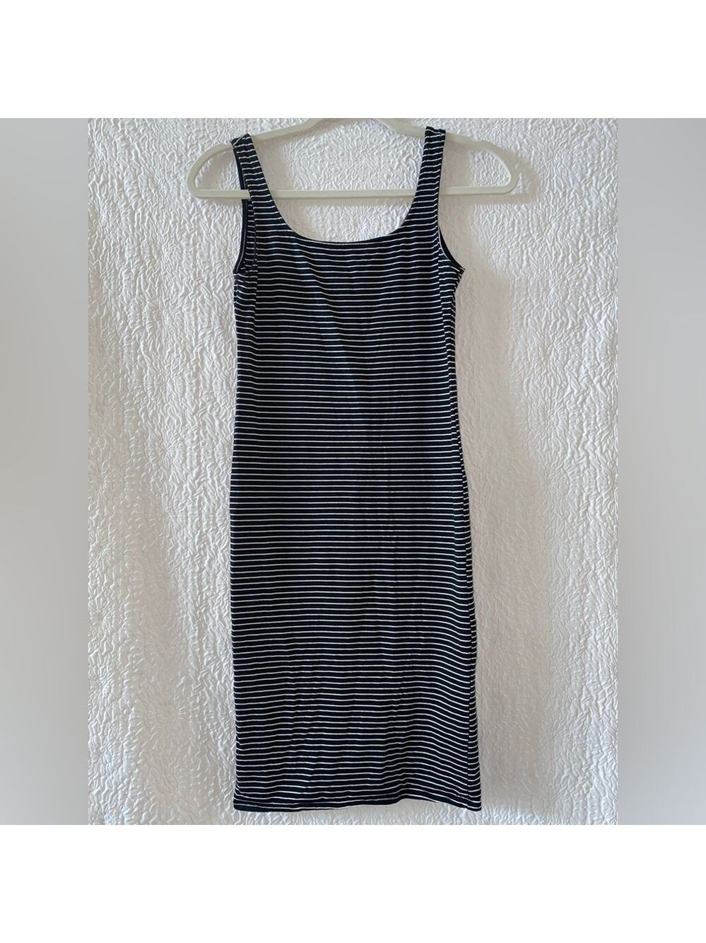 Heart And Hips Striped Sleeveless Sheath Dress